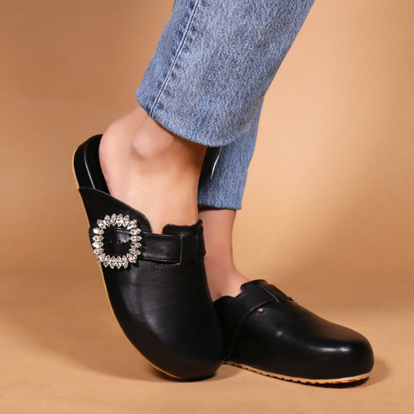Alaska Mule Black Leather
